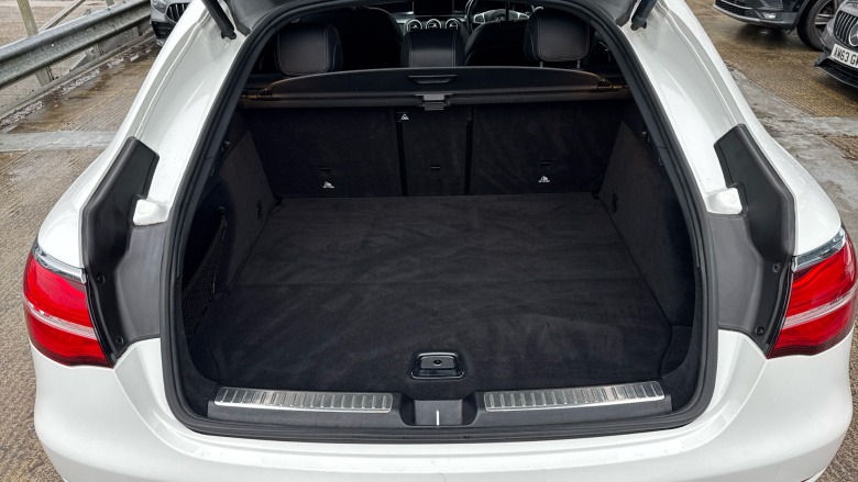 Mercedes-Benz GLC Coupe GLC 250d 4Matic AMG Line Premium 5dr 9G-Tronic Diesel Estate